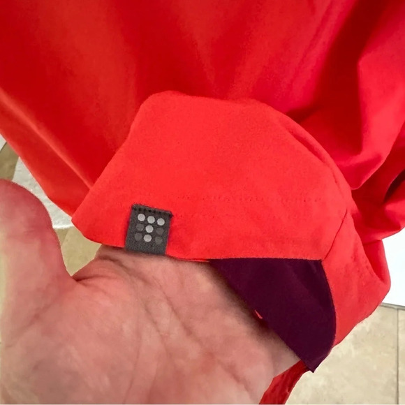 Title Nine Women’s Medium Coral Nimblene Quarter Zip Performance Dress Stretch M - Picture 6 of 7